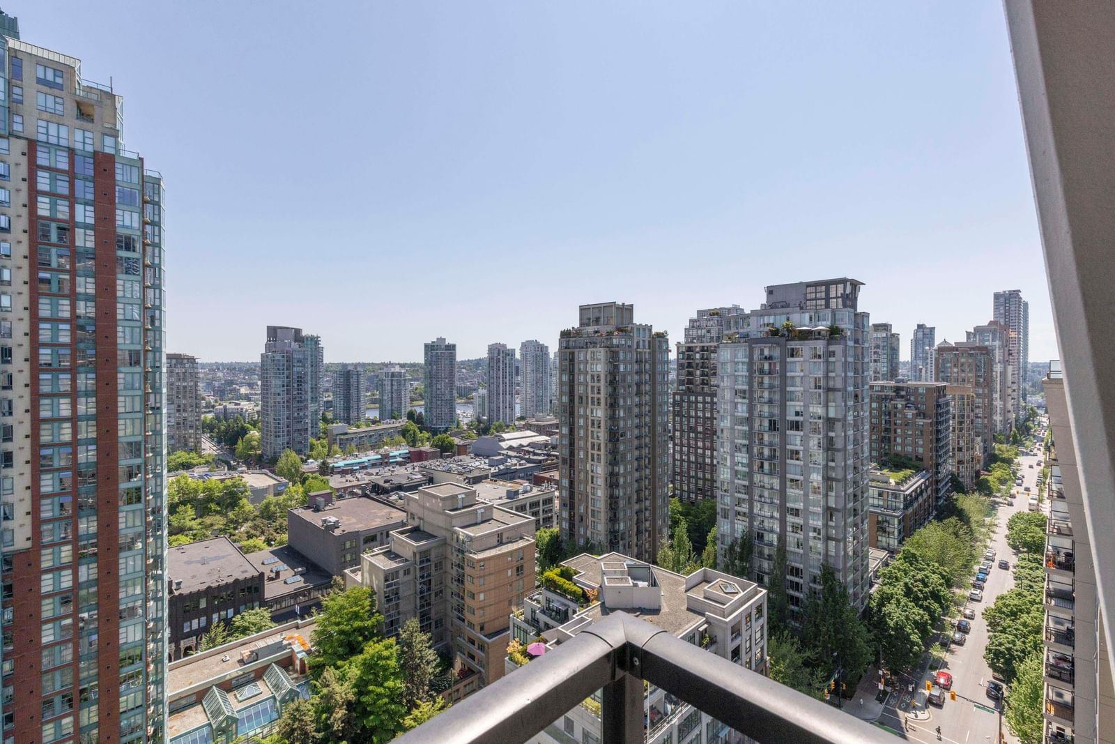 Listing Image 11