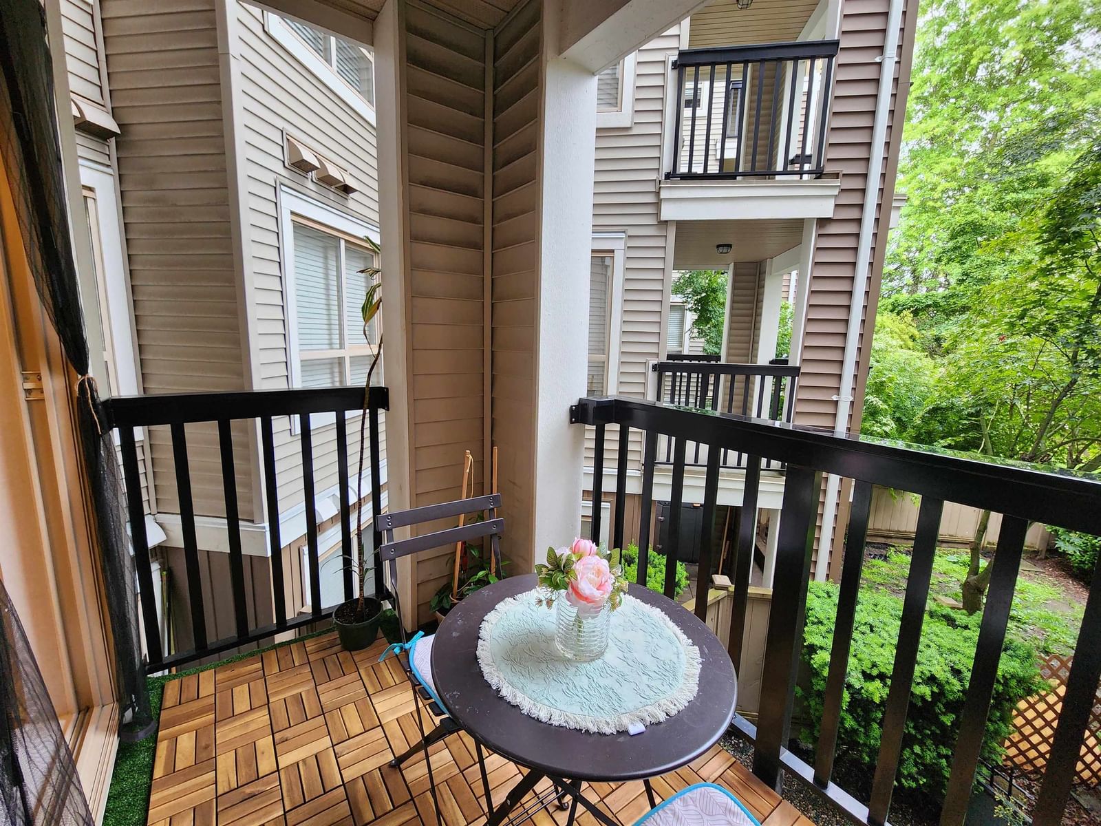 Listing Image 22