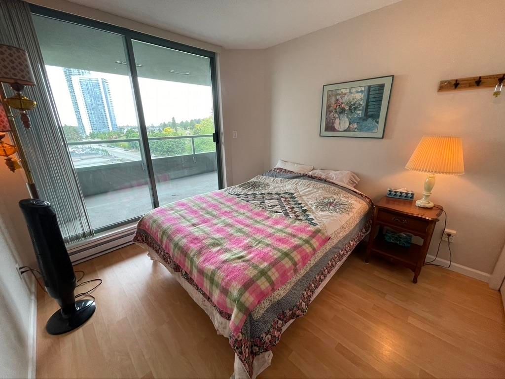 Listing Image 16