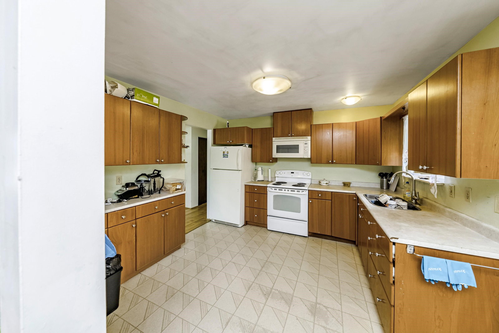 Listing Image 15