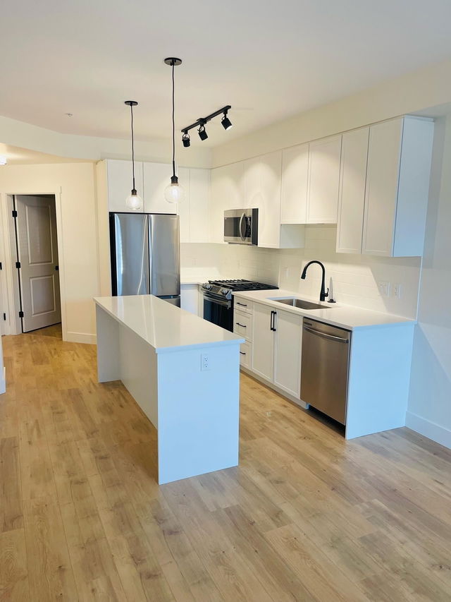 304 - 19935 75a Avenue