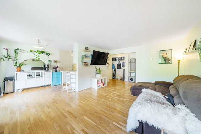 610 - 555 28th Street