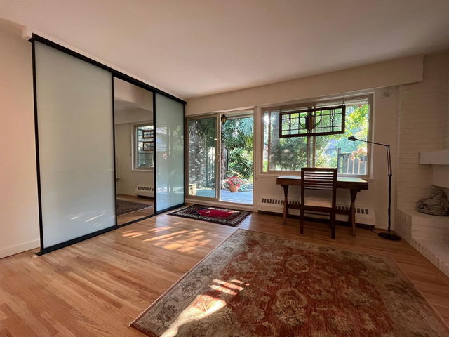 402 - 235 Keith Road