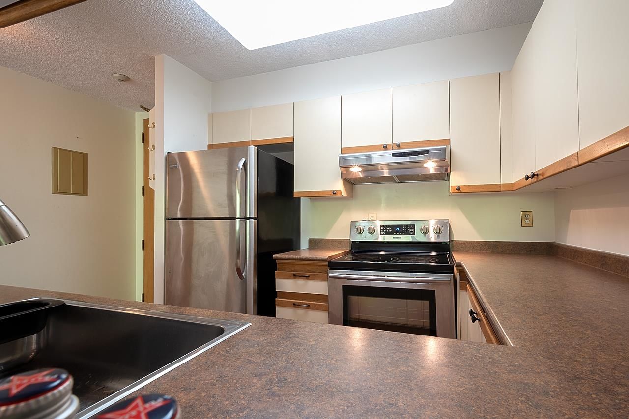 Listing Image 20
