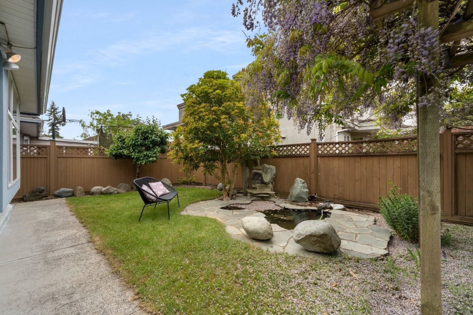 Listing Image 29