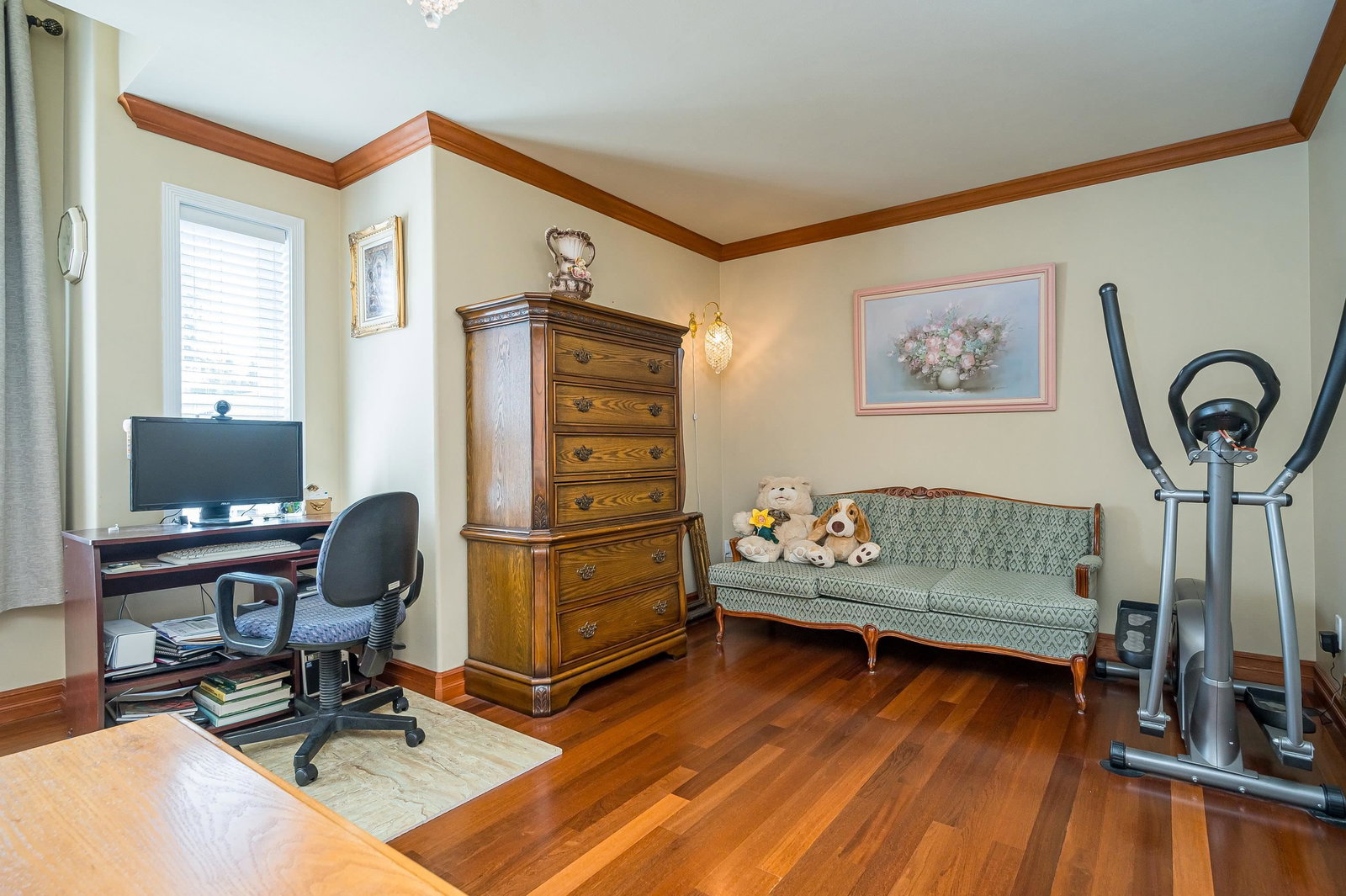 Listing Image 19