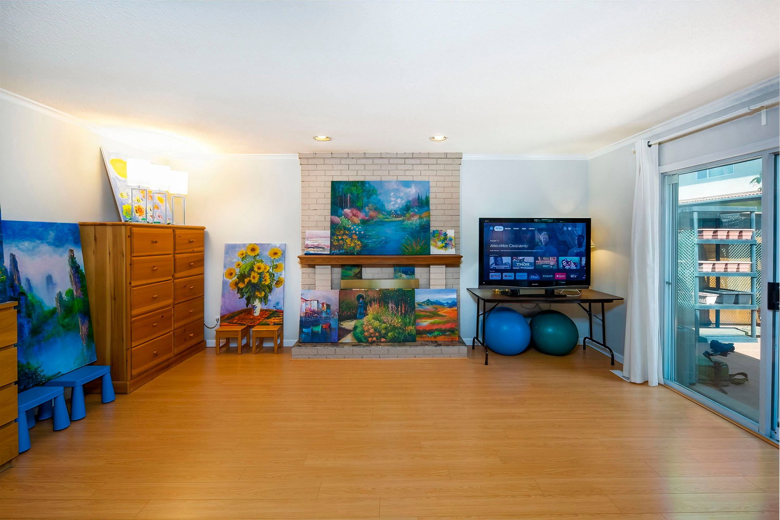 Listing Image 8