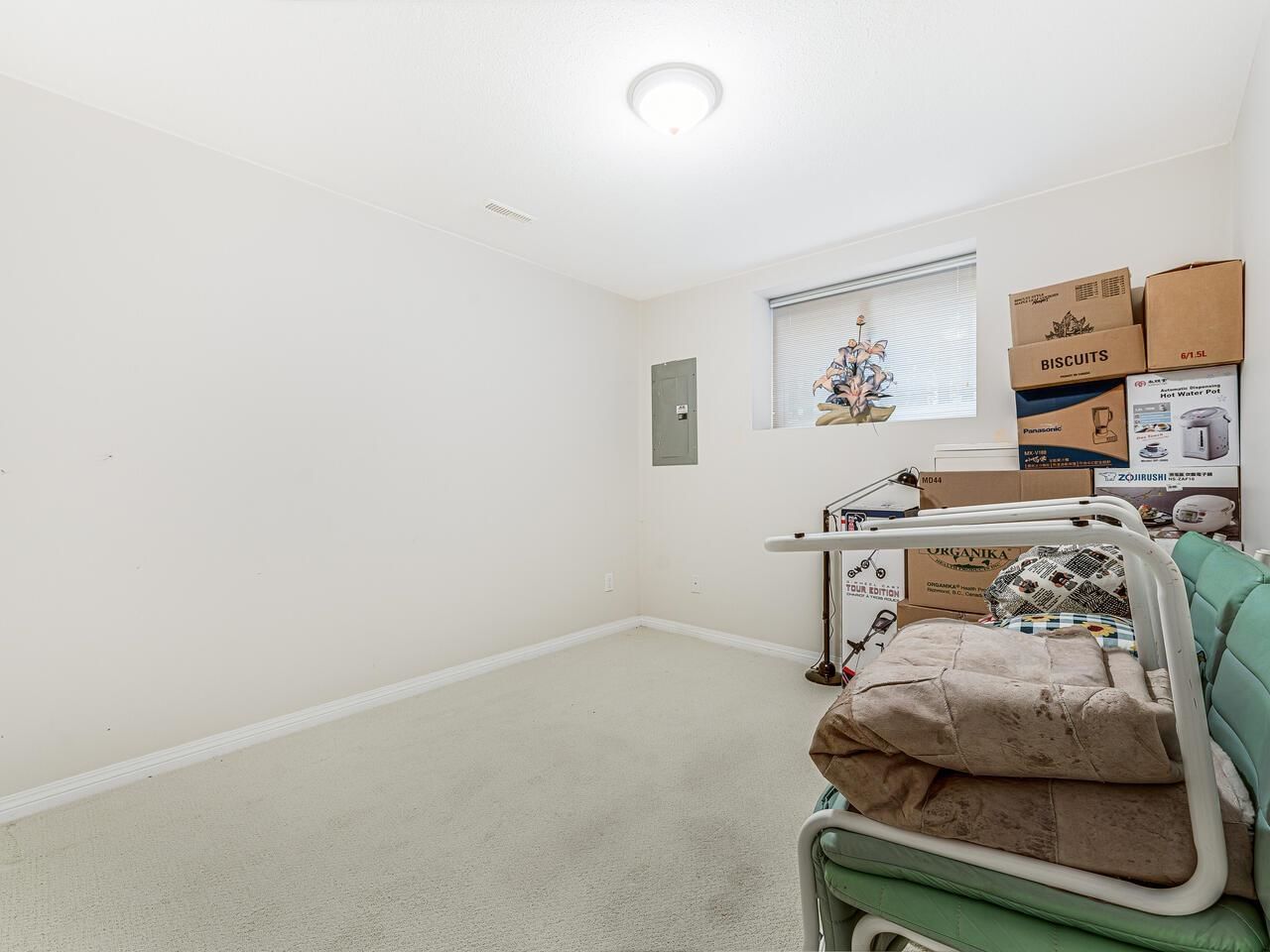 Listing Image 22