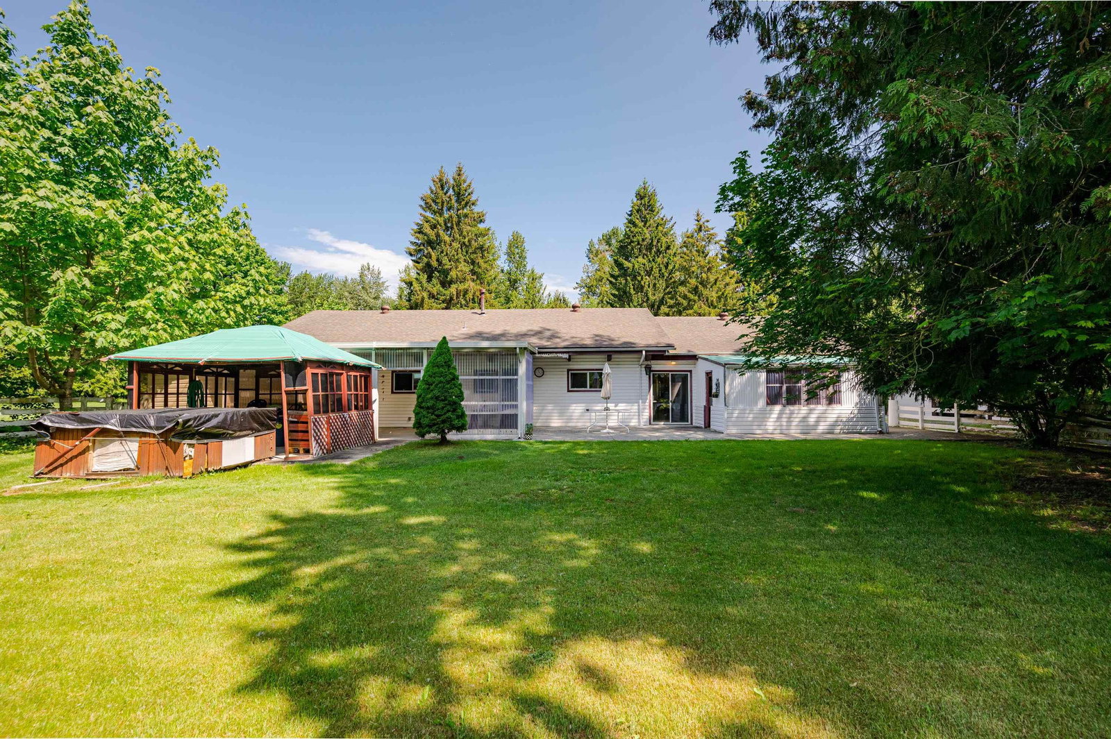 Listing Image 8