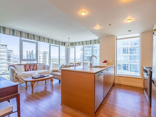 1501 - 7371 Westminster Highway