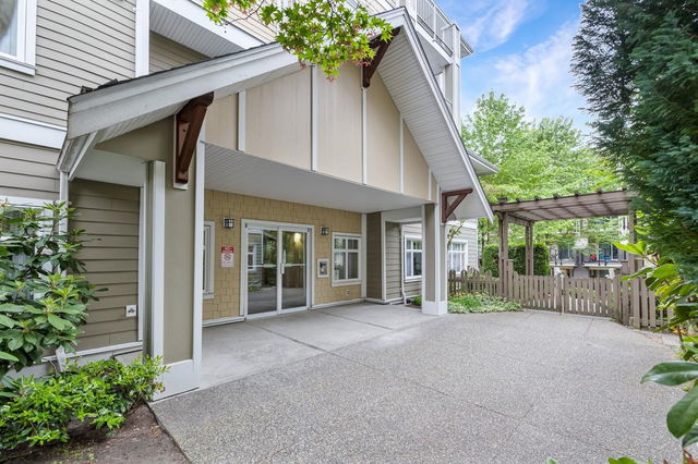 111 - 7388 Macpherson Avenue