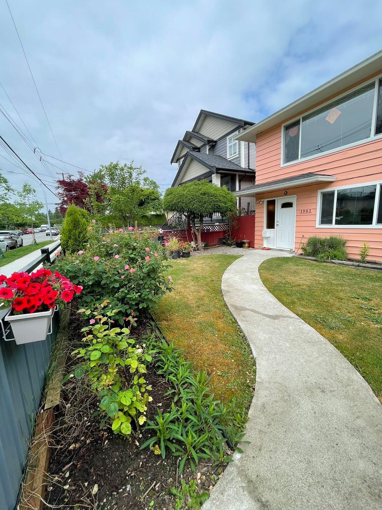 Listing Image 5
