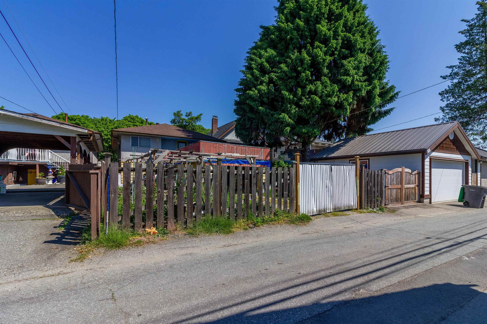 Listing Image 12