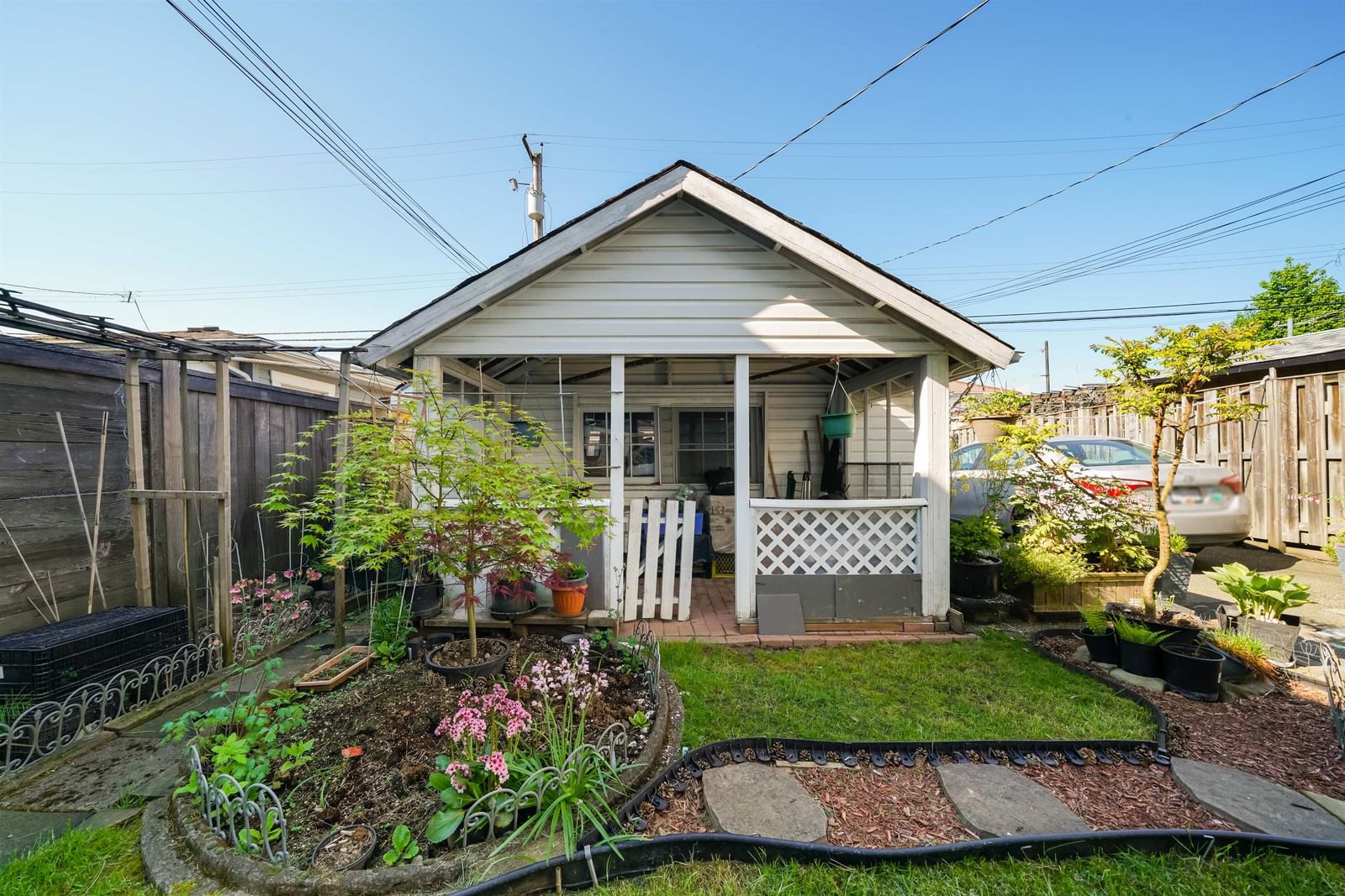 Listing Image 19