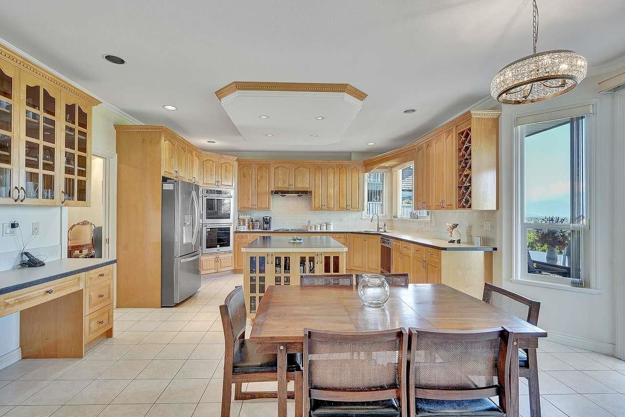 Listing Image 14
