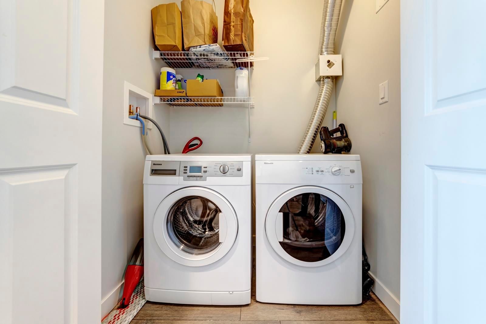 Listing Image 21
