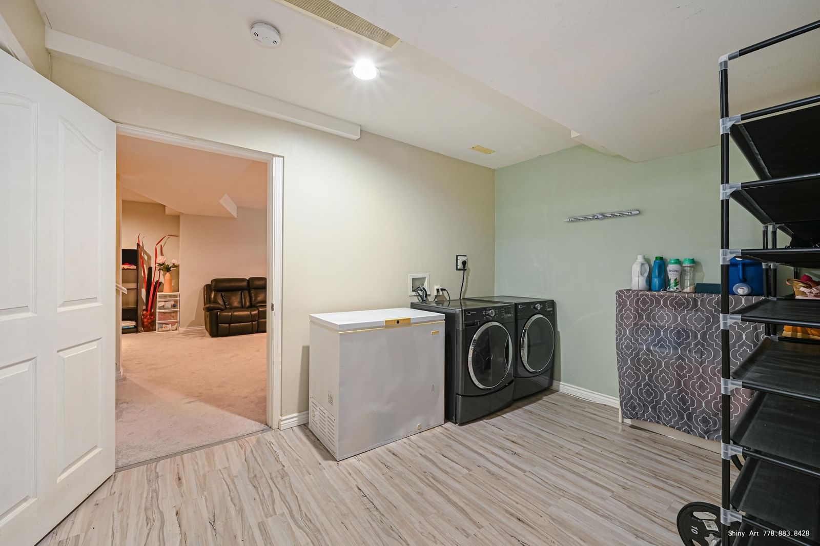 Listing Image 21