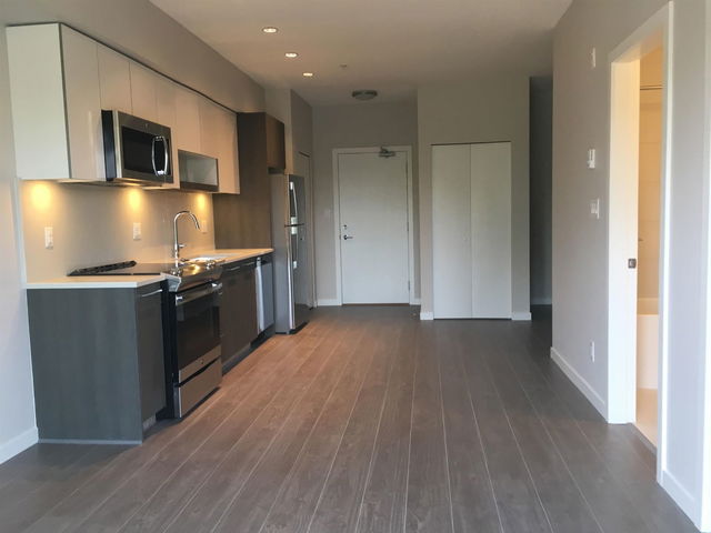 401 - 13768 108 Avenue
