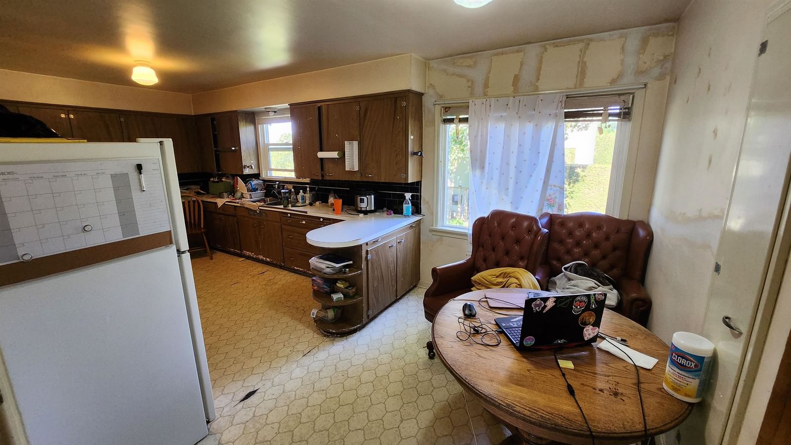 Listing Image 11