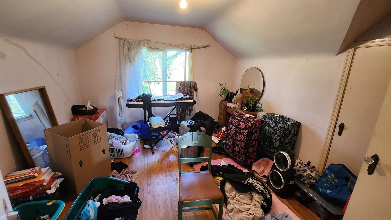 Listing Image 17