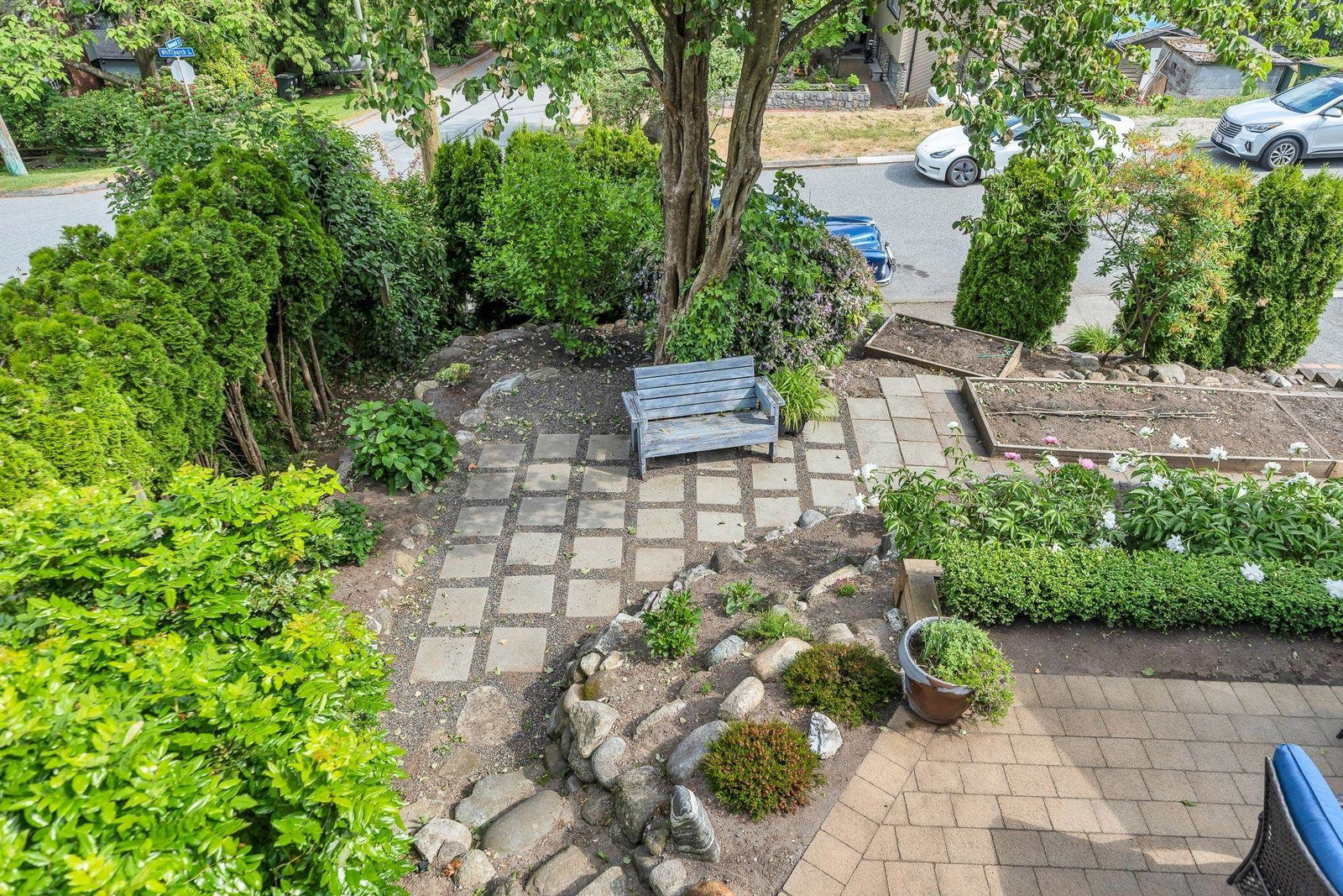 Listing Image 32