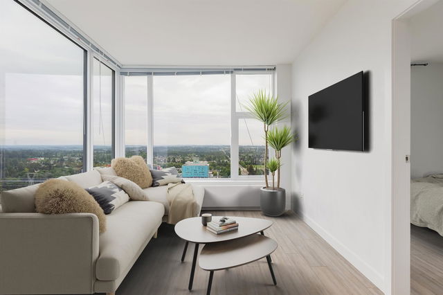 2810 - 13615 Fraser Highway