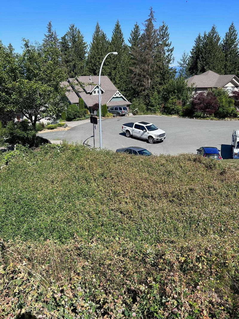 7228 Bryant Place, Chilliwack, V4Z 1K4 | Image 2