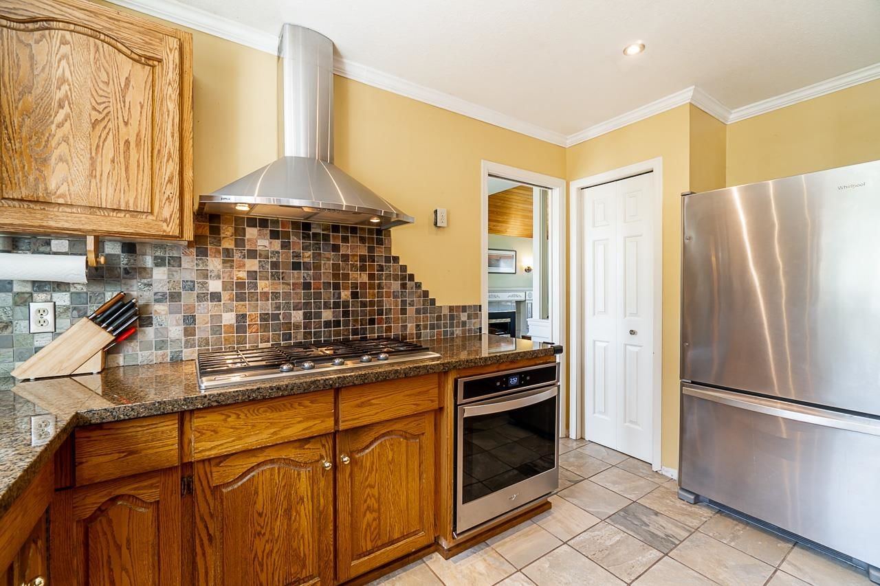 Listing Image 12