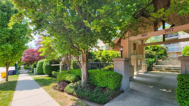 10 - 7071 Edmonds Street