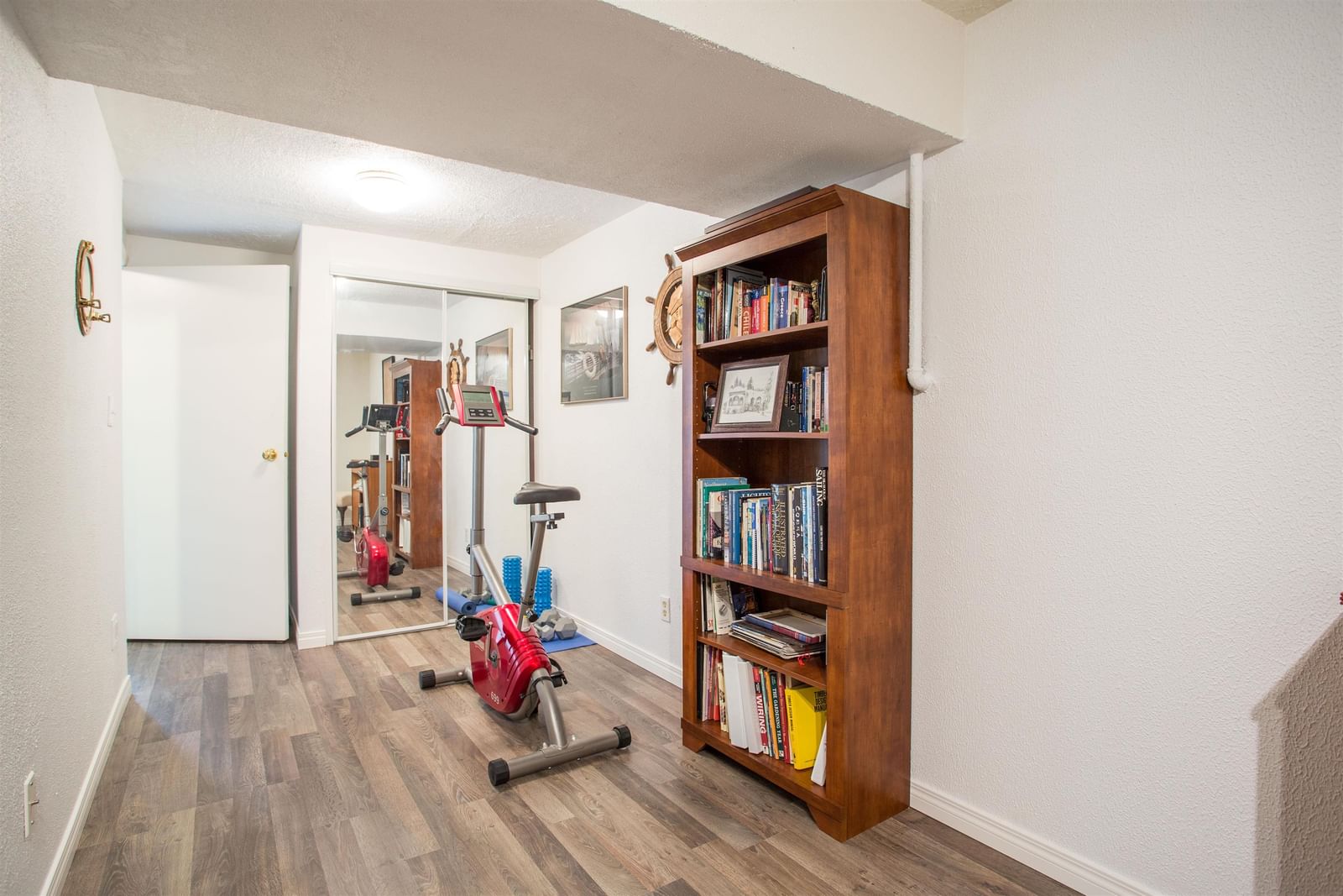 Listing Image 22
