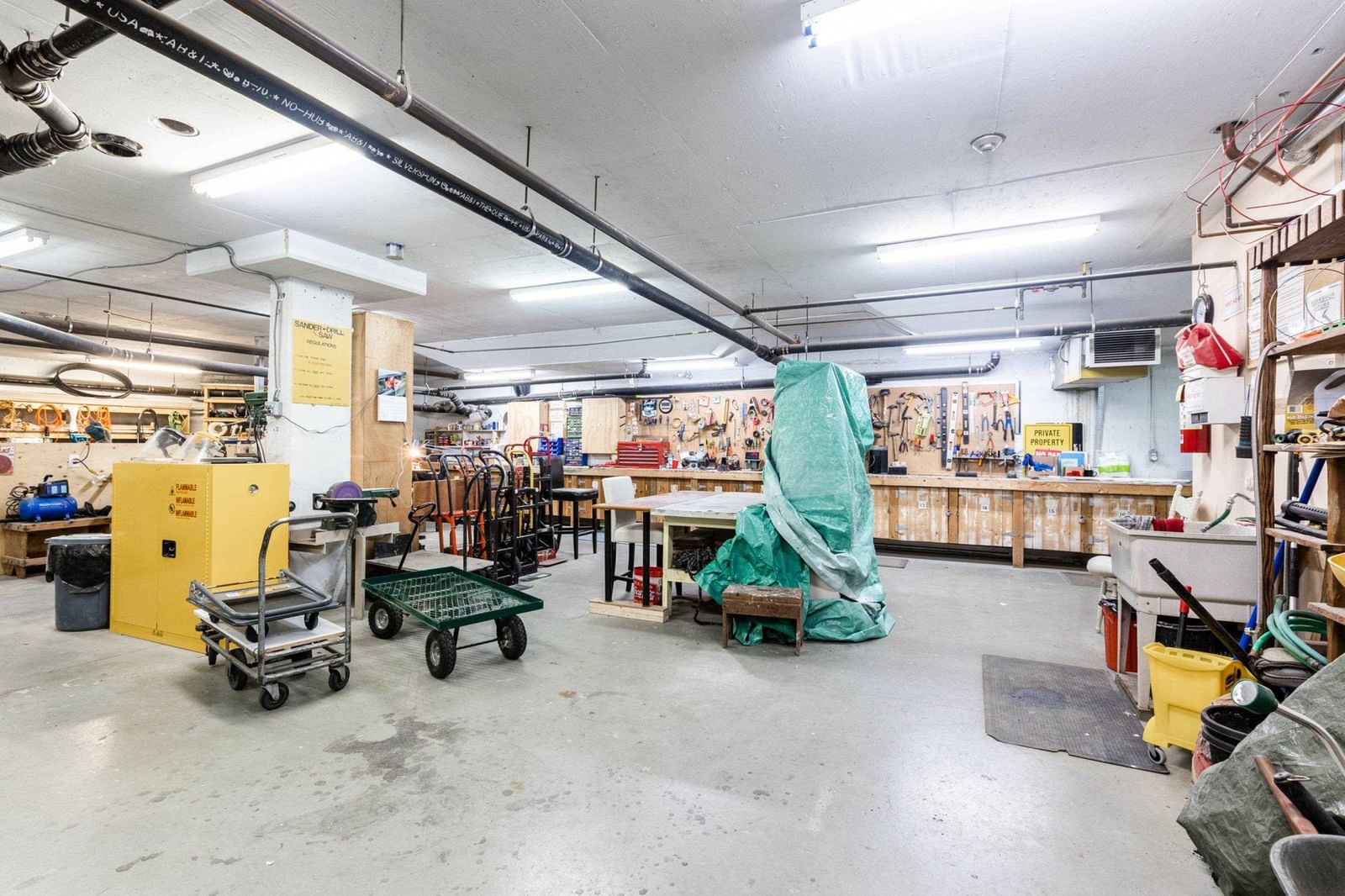 Listing Image 32
