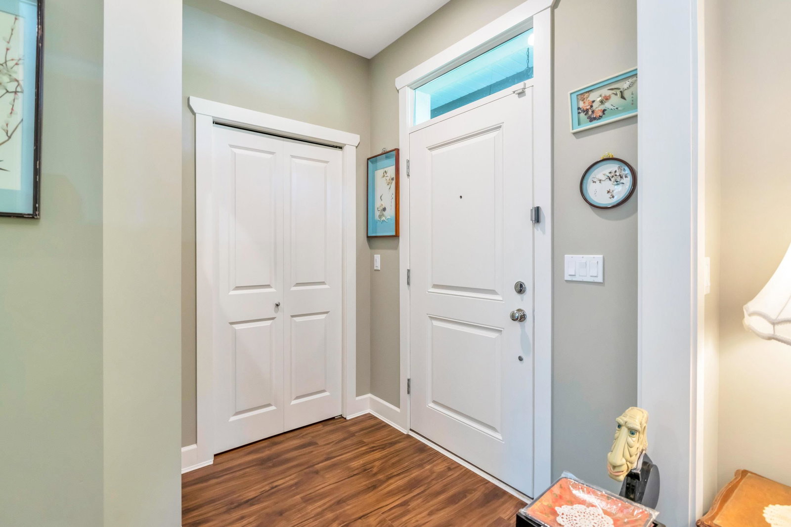 Listing Image 9