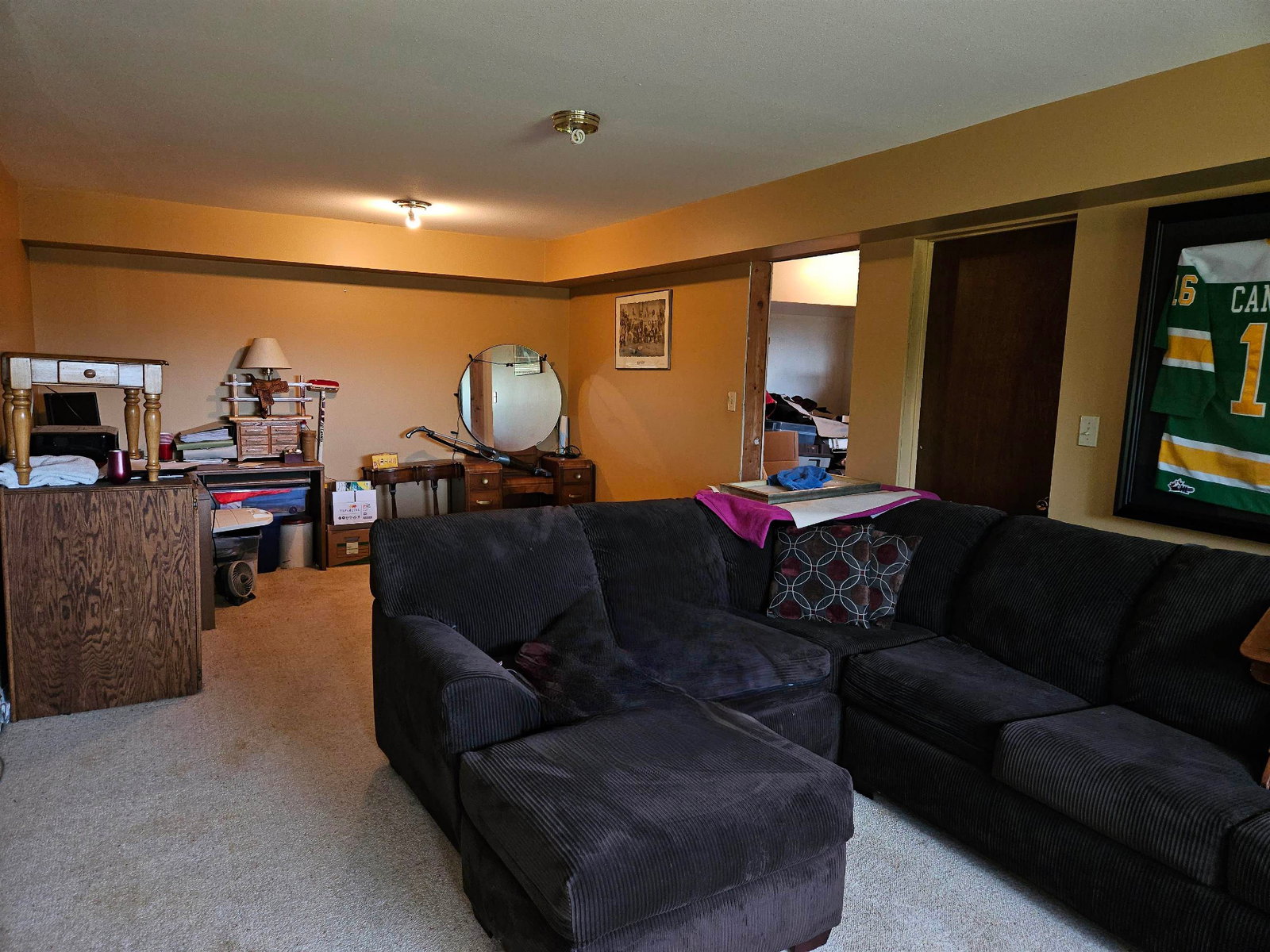 Listing Image 18
