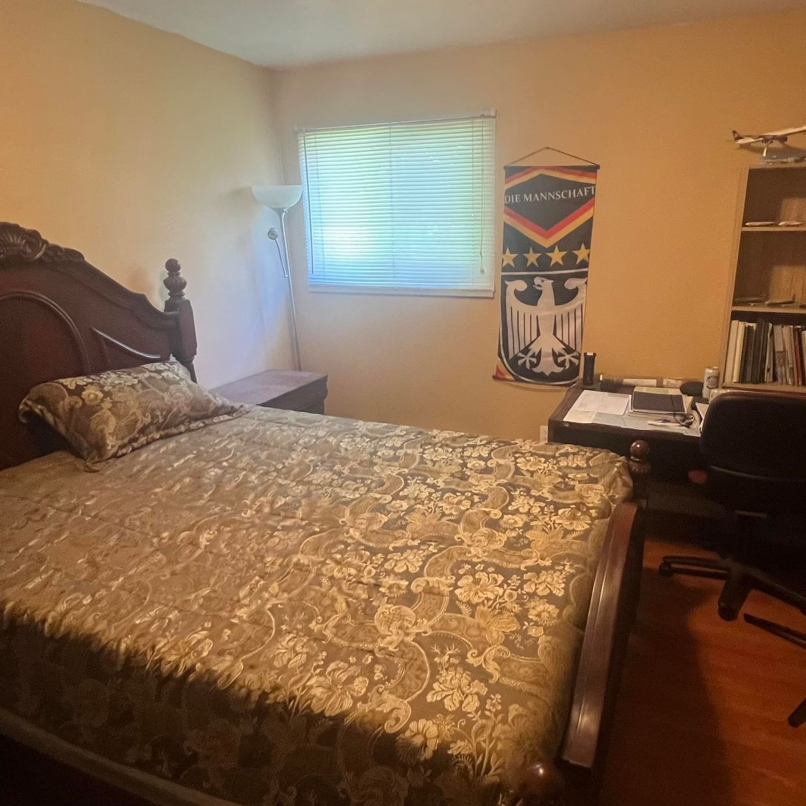 Listing Image 23