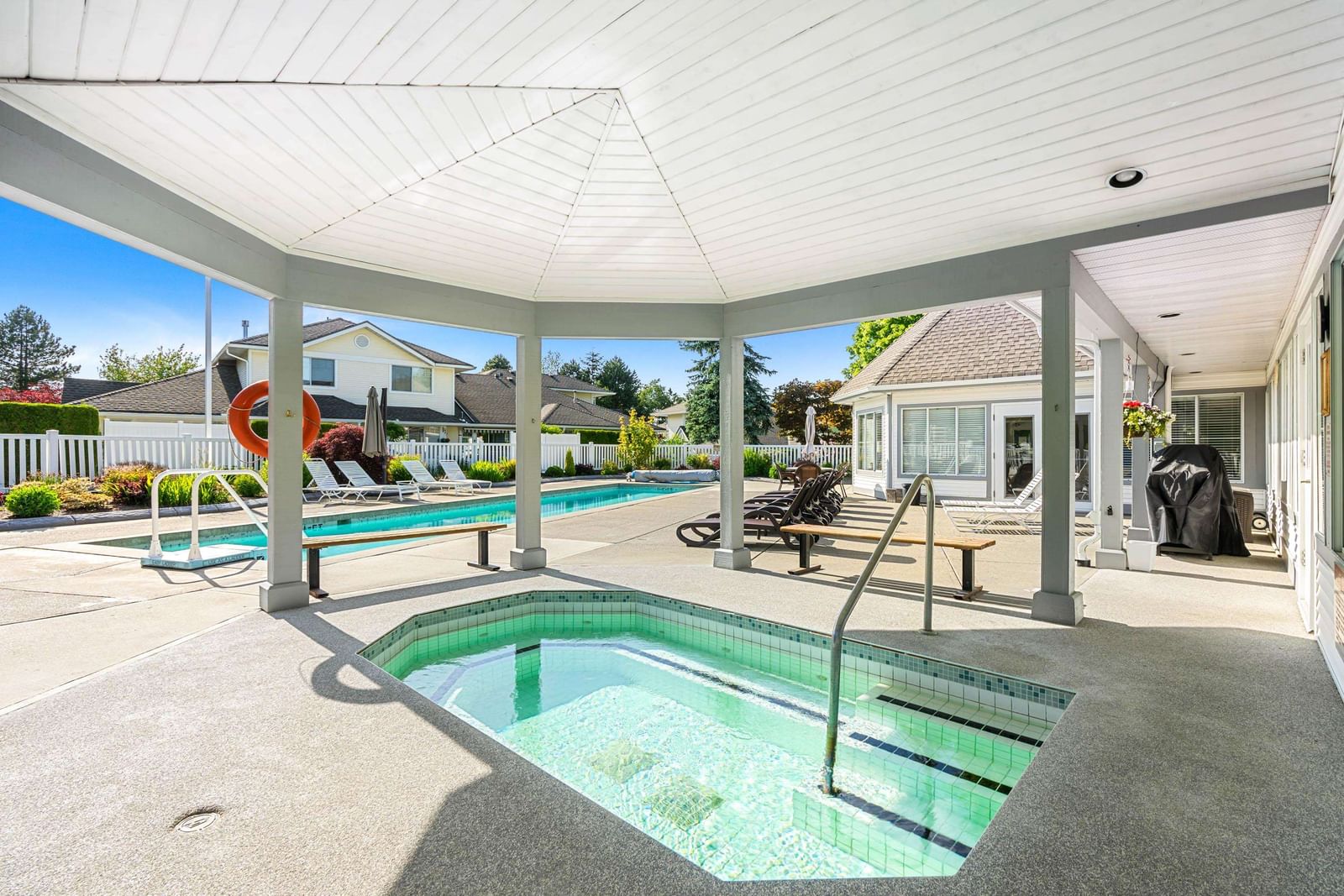 Listing Image 38