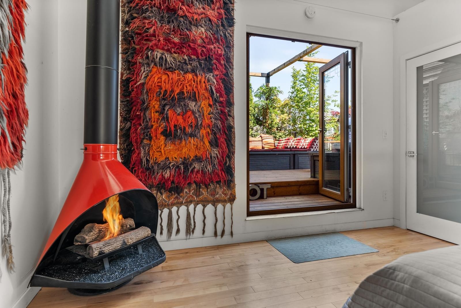 Listing Image 23