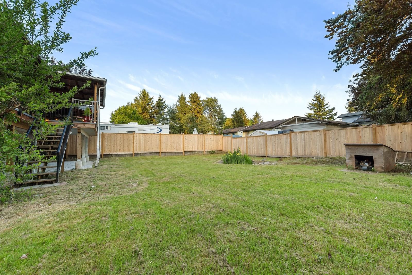 Listing Image 23