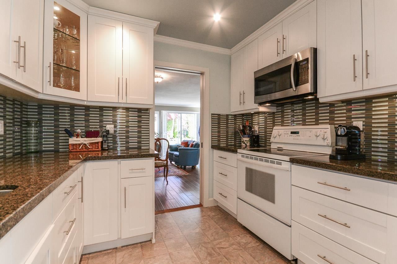 Listing Image 11