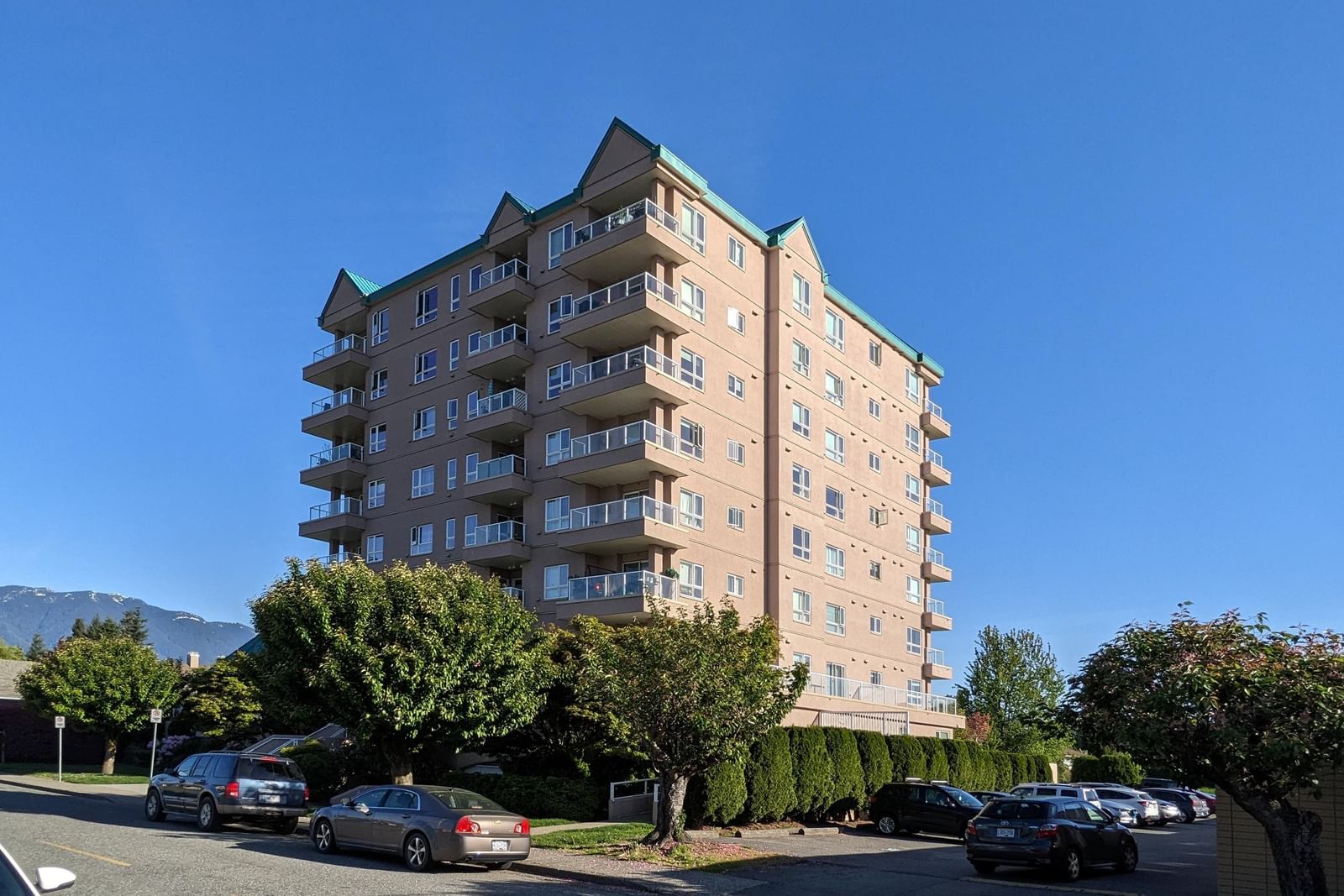 Listing Image 20