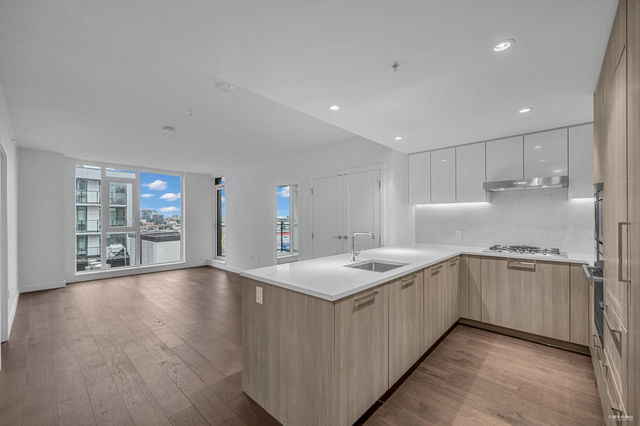 601 - 3280 Corvette Way