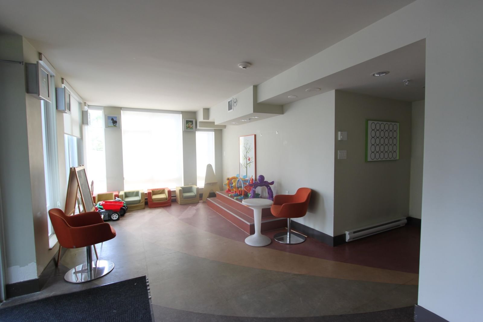 Listing Image 23