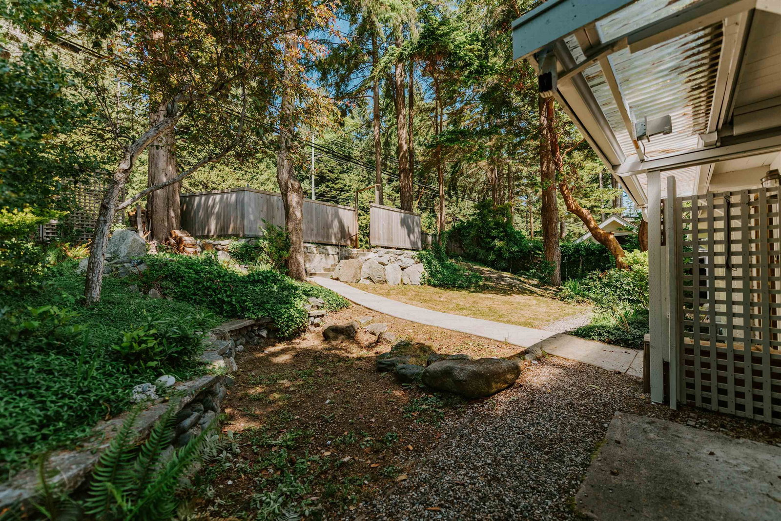 Listing Image 26