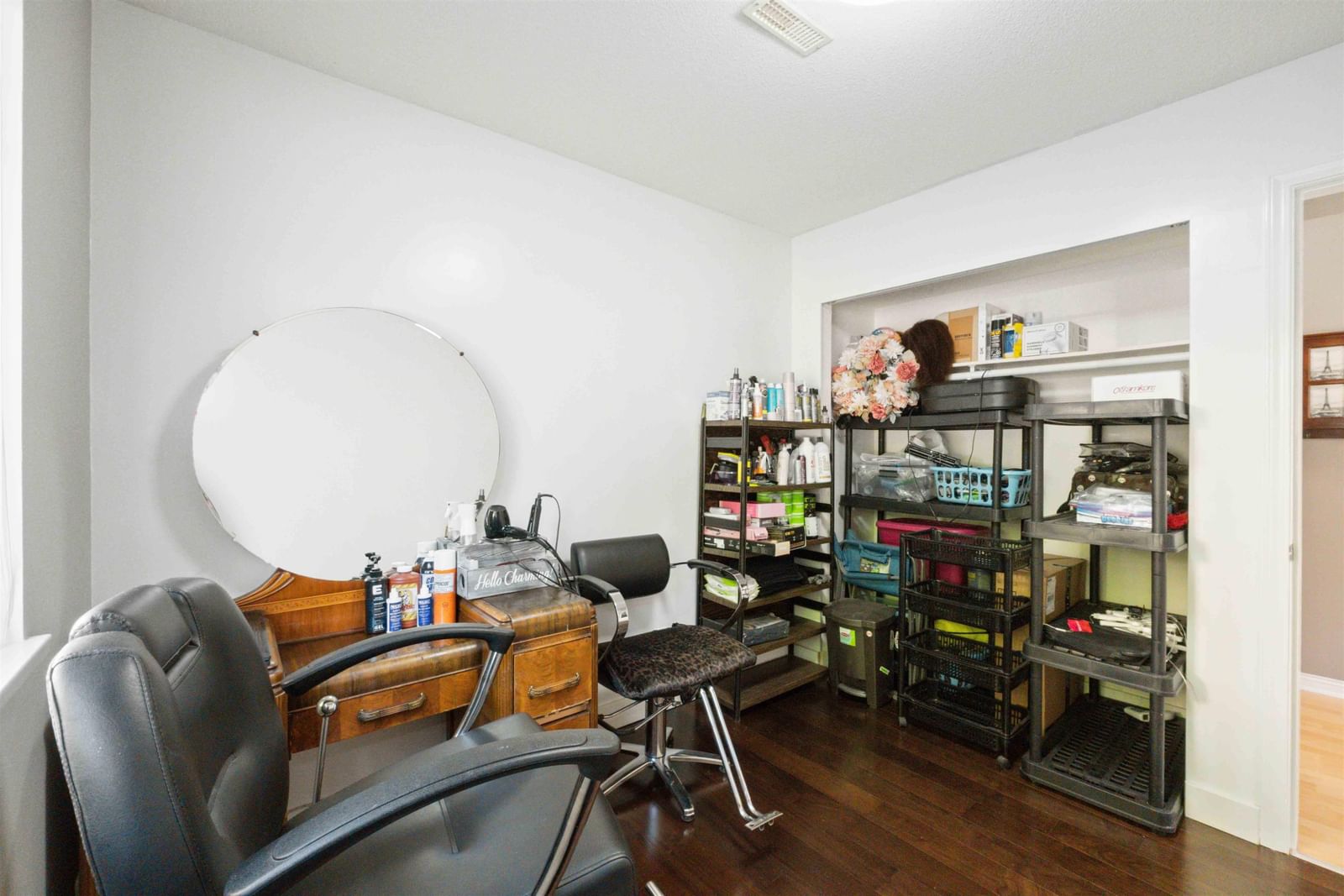 Listing Image 31