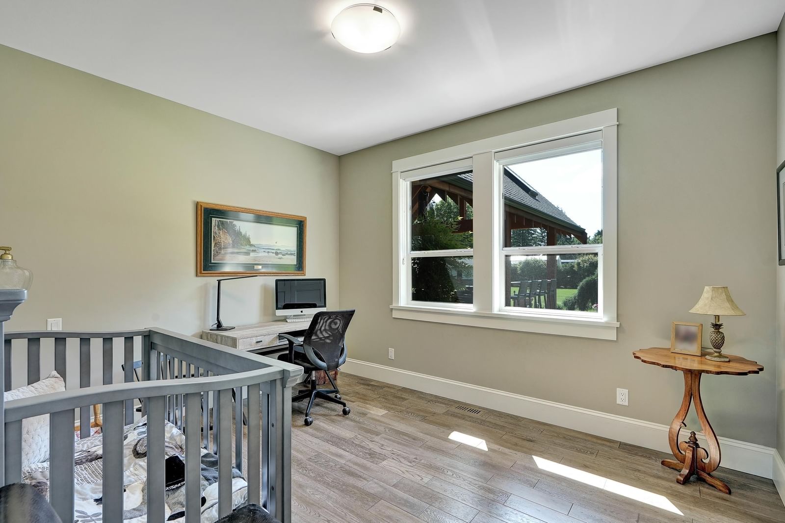 Listing Image 19