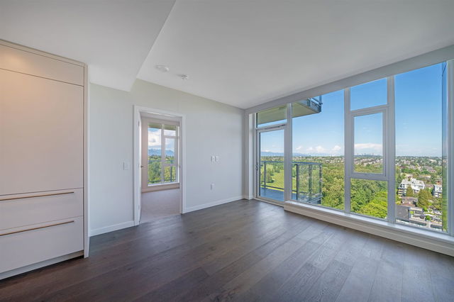 1703 - 7433 Cambie Street