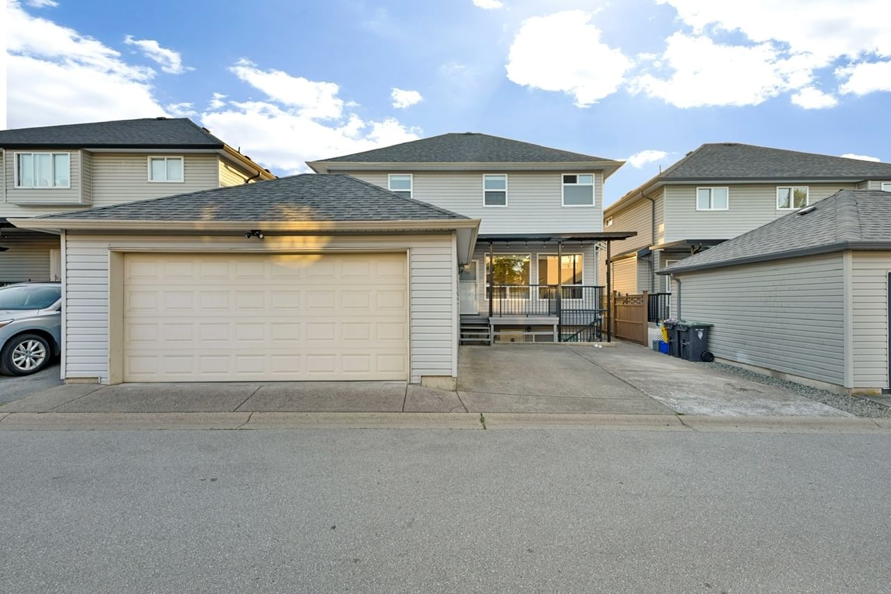 Listing Image 17