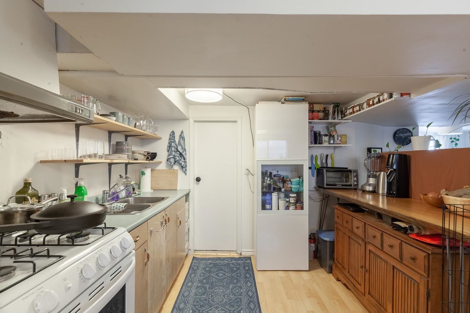 Listing Image 17