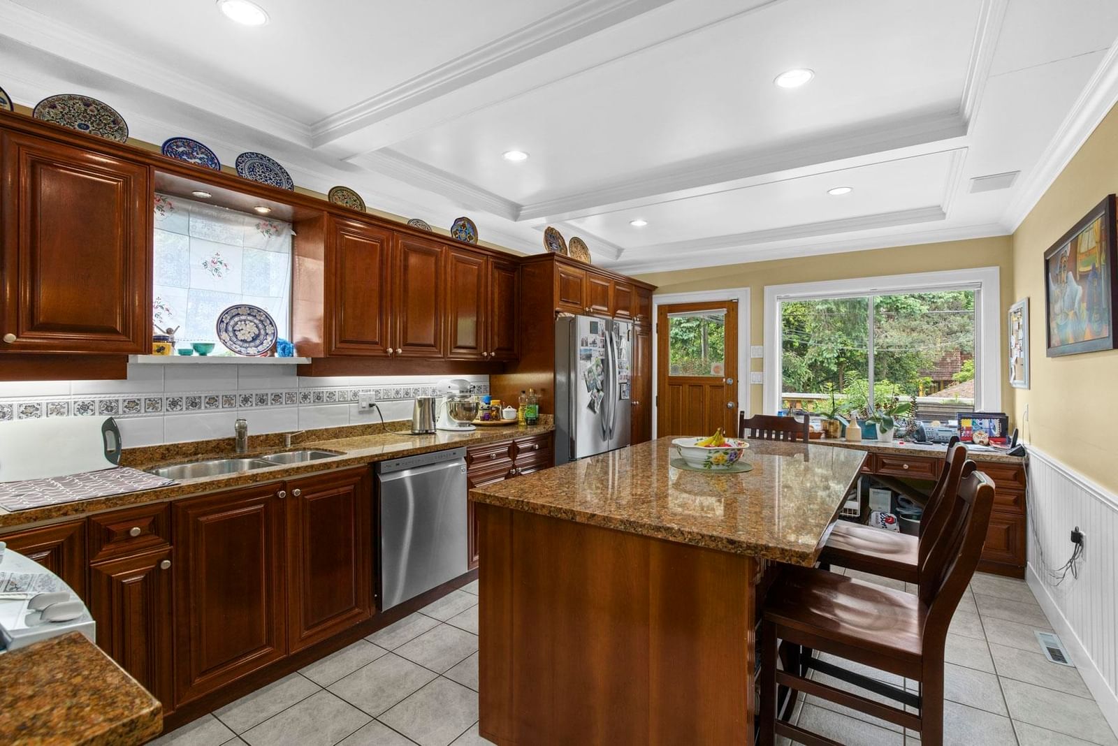 Listing Image 11