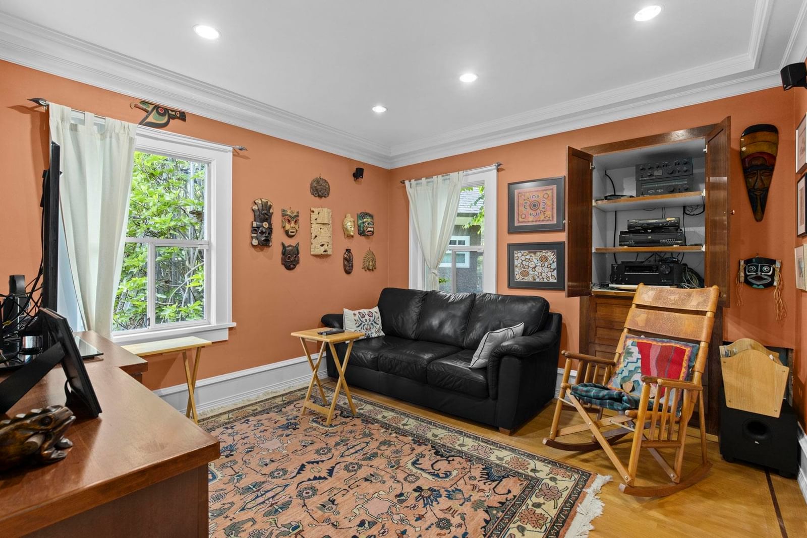 Listing Image 14