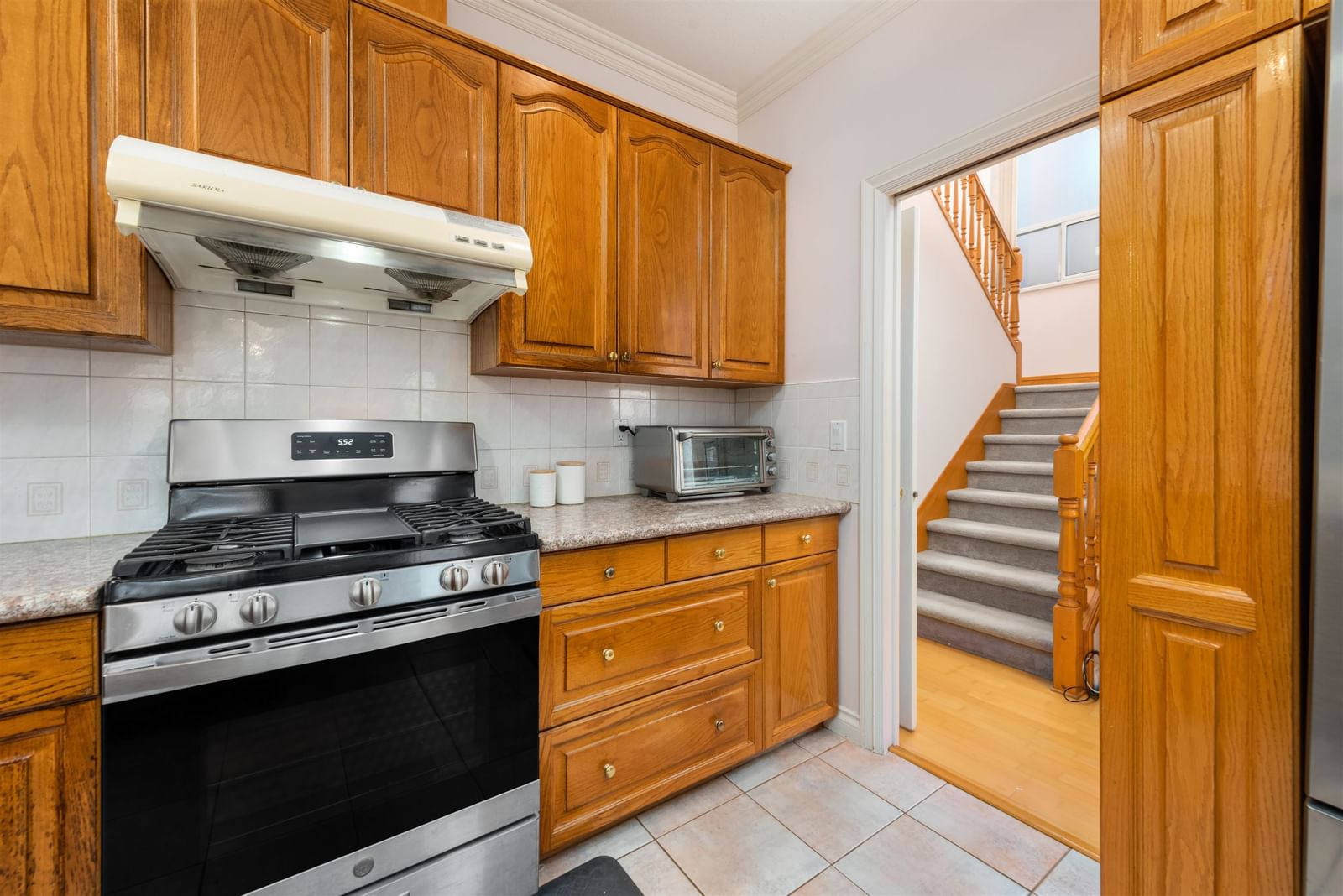 Listing Image 9